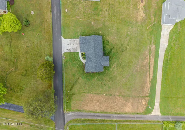 36th image of 214 Morton Rd, La Follette, TN 37766 | MLS# 1339872