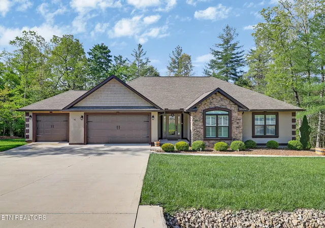 1st image of 43 Renwick Dr, Crossville, TN 38558 | MLS# 1339487