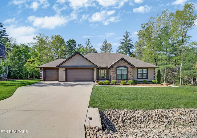 3rd image of 43 Renwick Dr, Crossville, TN 38558 | MLS# 1339487