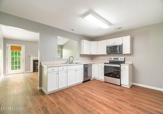 2nd image of 7568 Creek Song Ct, Knoxville, TN 37920 | MLS# 1339400