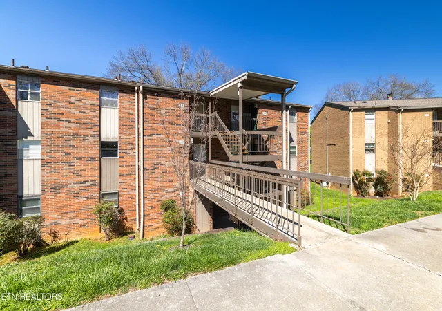 Photo 1 of Condo for sale at 431 Canberra Dr #431, Knoxville, TN 37923 | MLS# 1340305 | Listing updated on 2026-08-03