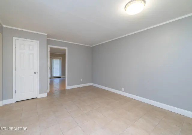 Listing Photo 4 - Condo for sale in building located at 431 Canberra Dr, Knoxville, TN 37923 - Unit #431