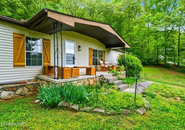 Homes for sale in Lenoir City, TN | 1440 Oren White Rd, Lenoir City, TN 37771 | MLS# 1339212