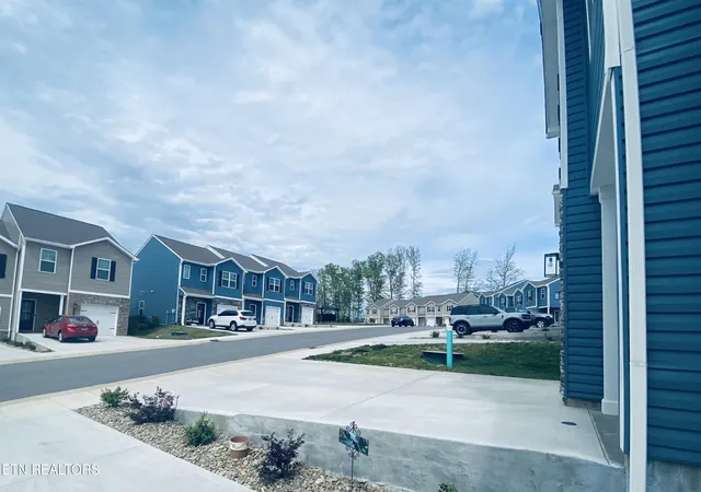 Photo 4 of Single family home for sale at 3466 Tyee Xing Way, Kodak, TN 37764 | MLS# 1339119 | Listing updated on 2026-05-28
