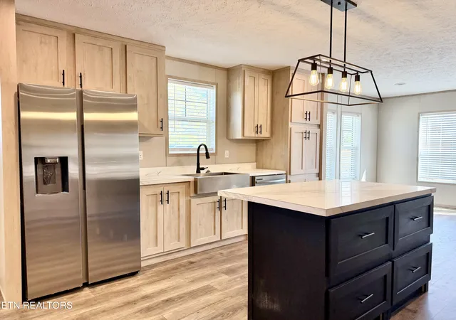 5th image of 859 Straight Creek Rd, New Tazewell, TN 37825 | MLS# 1339014