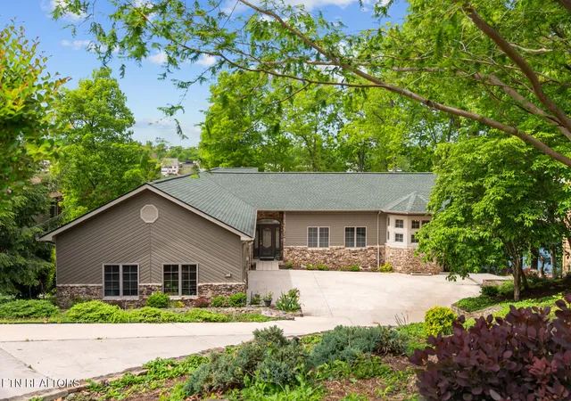 1st image of 43 Markham Ter, Crossville, TN 38558 | MLS# 1339274