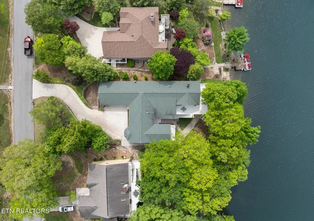 2nd image of 43 Markham Ter, Crossville, TN 38558 | MLS# 1339274