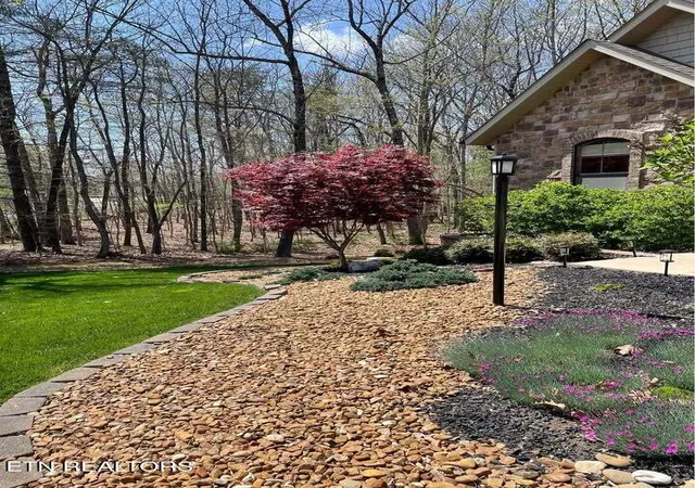 Photo 3 of Single family home for sale at 263 Rotherham Dr, Crossville, TN 38558 | MLS# 1339197 | Listing updated on 2026-09-06