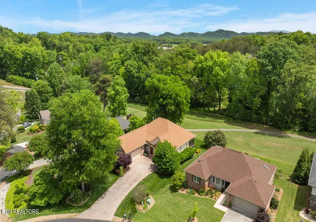Homes for sale in Loudon, TN | 138 Talah Wy, Loudon, TN 37774 | MLS# 1339554
