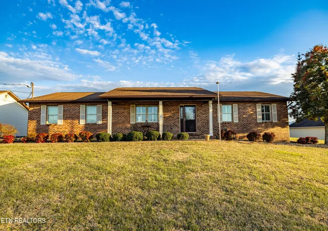 3rd image of 3526 Ridgeway Tr, Maryville, TN 37801 | MLS# 1339177