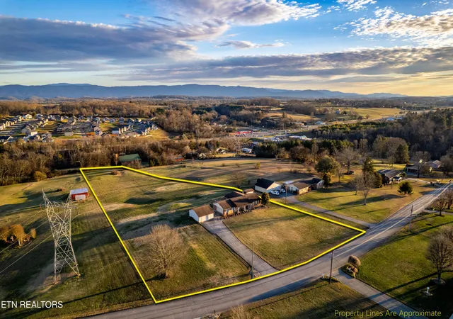 5th image of 3526 Ridgeway Tr, Maryville, TN 37801 | MLS# 1339177