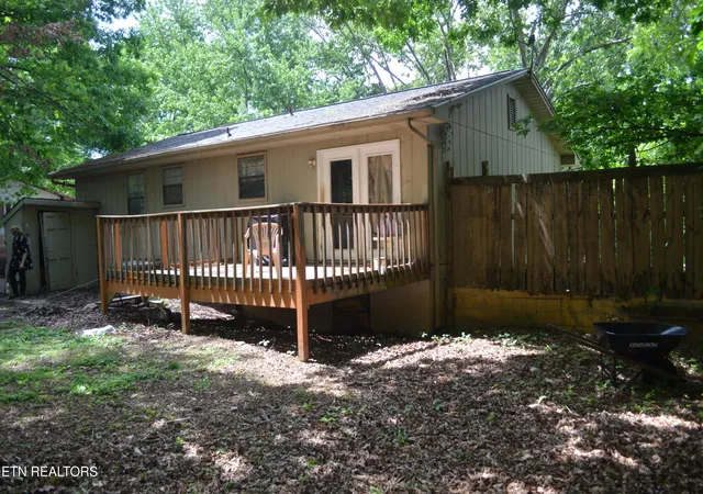 3rd image of 1918 Highland Rd, Maryville, TN 37801 | MLS# 1339193