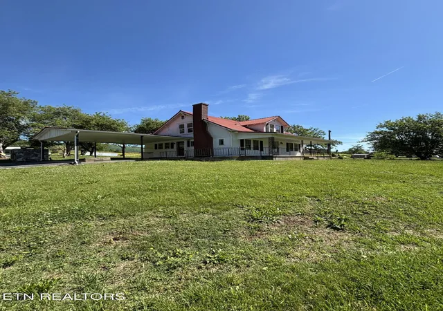 Homes for sale in Speedwell, TN | 516 Thomas Rd, Speedwell, TN 37870 | MLS# 1339211