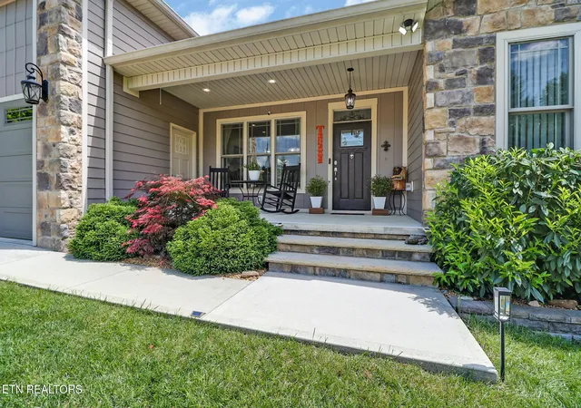 Homes for sale in Crossville, TN | 213 Forest Hill Dr, Crossville, TN 38558 | MLS# 1339710