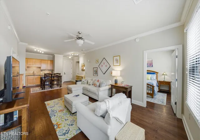 4th image of 445 W Blount Ave #221, Knoxville, TN 37920 | MLS# 1340046