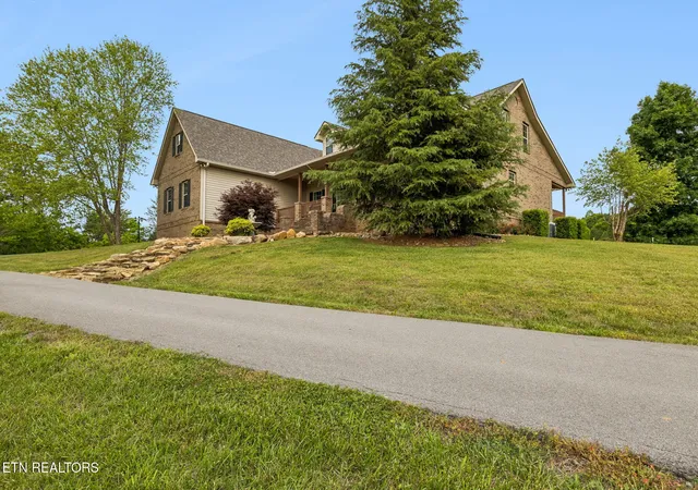 Photo 2 of Single family home for sale at 191 County Rd 490, Etowah, TN 37331 | MLS# 1339353 | Listing updated on 2026-05-04