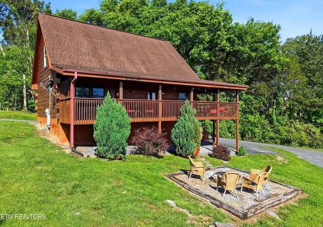 Photo 2 of Single family home for sale at 1824 Trout Way, Sevierville, TN 37862 | MLS# 1339316 | Listing updated on 2026-07-17