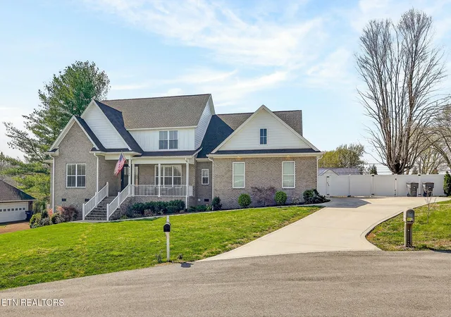 2nd image of 2109 Boxwood Circle Ln, Cookeville, TN 38506 | MLS# 1339402