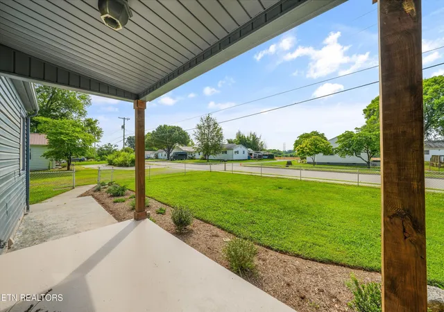 Homes for sale in Alcoa, TN | 1025 Cherry St, Alcoa, TN 37701 | MLS# 1339383