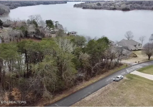 Homes for sale in Greenback, TN | 244 Northshore Dr, Greenback, TN 37742 | MLS# 1340094