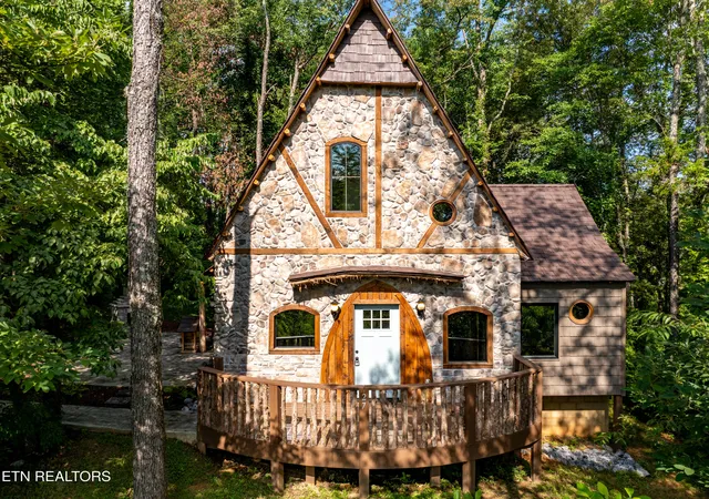 2nd image of 970 Douglas Dam Rd, Kodak, TN 37764 | MLS# 1339566