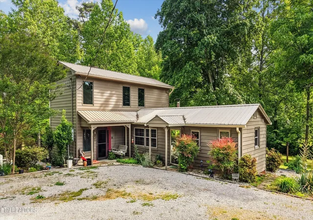 Homes for sale in Greenback, TN | 2380 Mckelvey Rd, Greenback, TN 37742 | MLS# 1339568