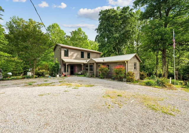 Homes for sale in Greenback, TN | 2380 Mckelvey Rd, Greenback, TN 37742 | MLS# 1339568