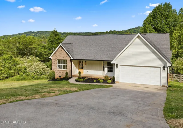 4th image of 108 Breezewood Cir, Clinton, TN 37716 | MLS# 1339881