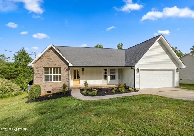 5th image of 108 Breezewood Cir, Clinton, TN 37716 | MLS# 1339881
