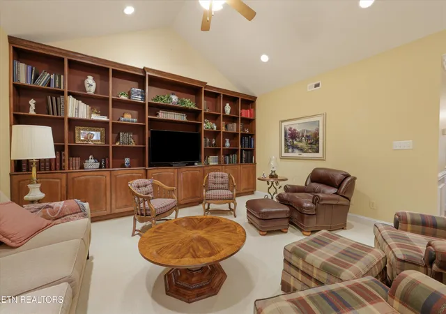 Homes for sale in Knoxville, TN | 7821 Bailey Bridge Wy, Knoxville, TN 37938 | MLS# 1339621