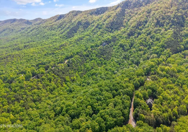 3rd image of Tract 77 Chilhowee Tr, Maryville, TN 37803 | MLS# 1339505