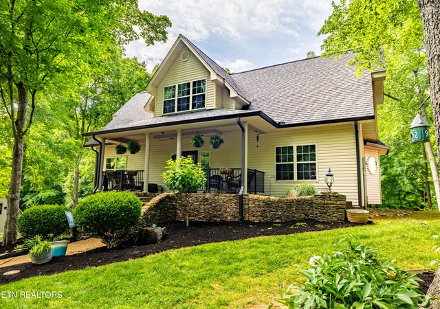 Homes for sale in Louisville, TN | 4323 Deer Run Dr, Louisville, TN 37777 | MLS# 1339578