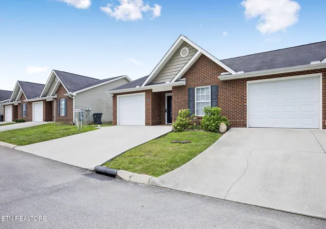 4th image of 5141 Spring Petal Wy, Knoxville, TN 37912