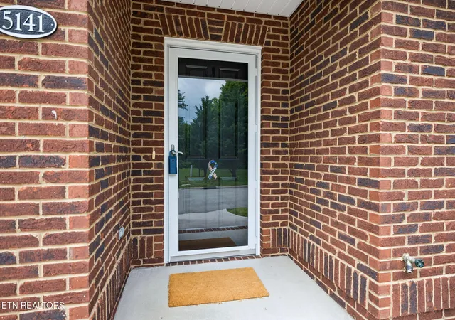 5th image of 5141 Spring Petal Wy, Knoxville, TN 37912