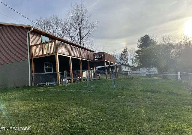 Photo 3 of Single family home for sale at 430 Whitaker St #430, Tazewell, TN 37879 | MLS# 1339655 | Listing updated on 2026-07-16