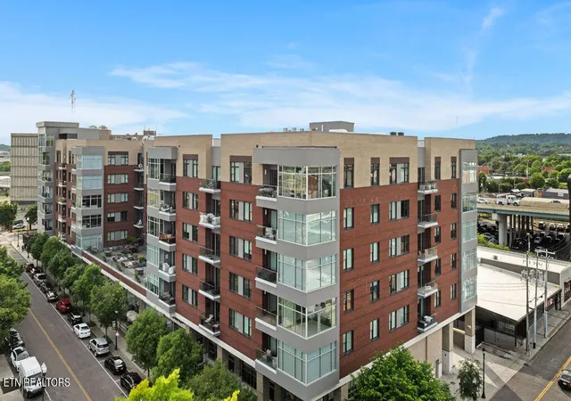 Photo 3 of Condo for sale at 333 W Depot Ave #406, Knoxville, TN 37917 | MLS# 1339649 | Listing updated on 2026-09-18