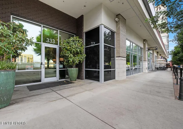 Photo 3 of Condo for sale at 333 W Depot Ave #406, Knoxville, TN 37917 | MLS# 1339649 | Listing updated on 2026-09-18