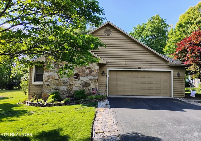 Photo 1 of Single family home for sale at 112 Howard Ter, Crossville, TN 38558 | MLS# 1339764 | Listing updated on 2026-09-23