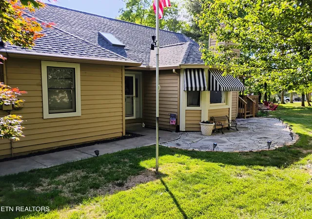 Photo 3 of Single family home for sale at 112 Howard Ter, Crossville, TN 38558 | MLS# 1339764 | Listing updated on 2026-09-23