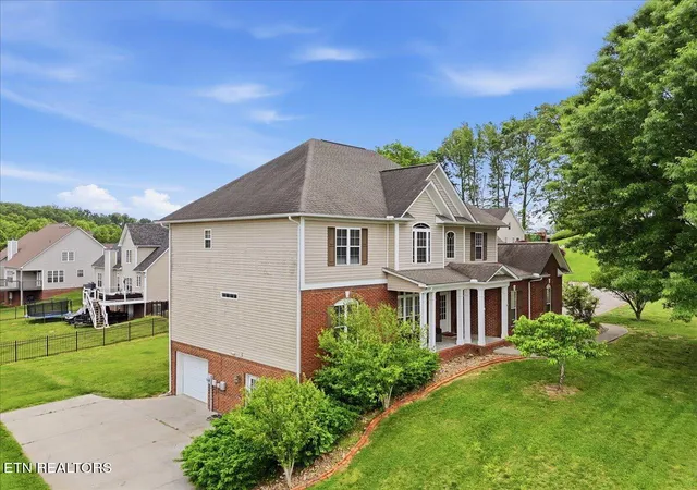 Homes for sale in Morristown, TN | 924 Saddle Ridge Ln, Morristown, TN 37814 | MLS# 1339732