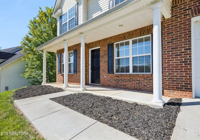 Photo 3 of Single family home for sale at 1145 Snyder Ridge Ln, Knoxville, TN 37932 | MLS# 1339893 | Listing updated on 2026-09-15