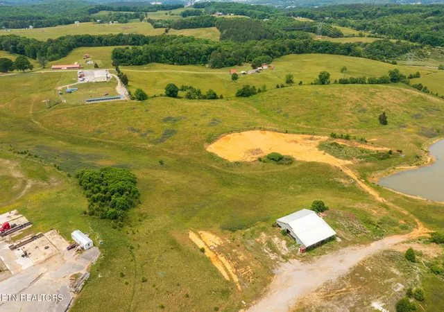 Photo 2 of Land for sale at 6997 Davis Fry Rd, Loudon, TN 37774 | MLS# 1339781 | Listing updated on 2026-08-10