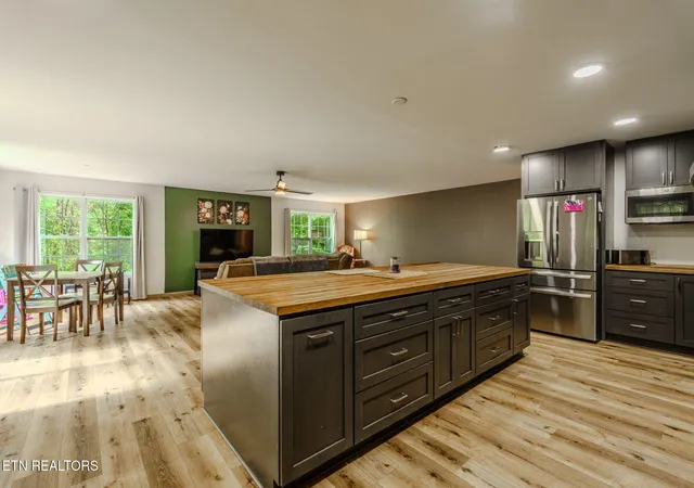 5th image of 611 Antioch Church Rd, Vonore, TN 37885 | MLS# 1342503