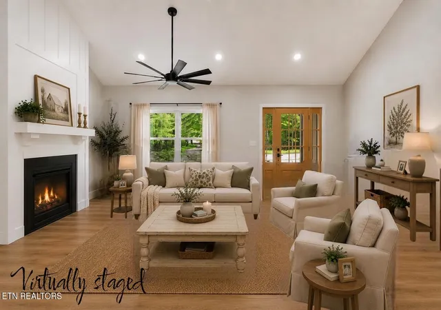 Photo 3 of Single family home for sale at 162 Hawes Cir, Crossville, TN 38558 | MLS# 1340319 | Listing updated on 2026-09-12