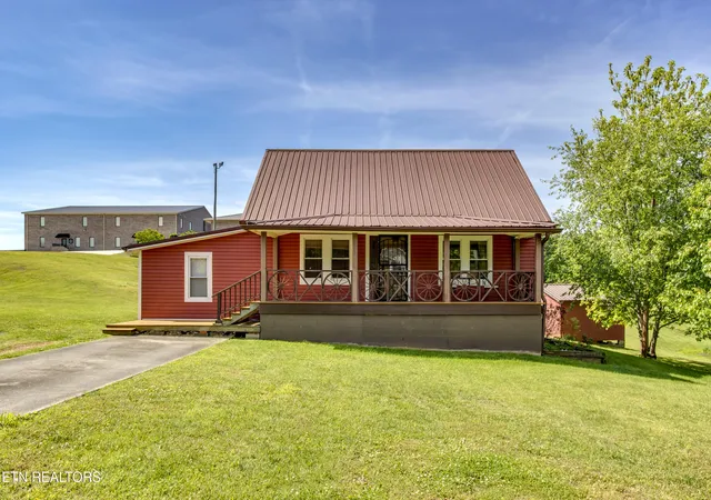 1st image of 1918 Sweetwater Vonore Rd, Sweetwater, TN 37874 | MLS# 1340093