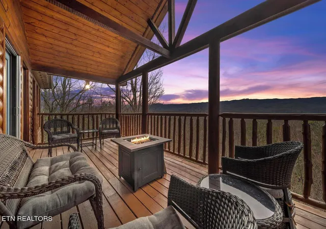 3rd image of 922 Scenic Tr, Gatlinburg, TN 37738 | MLS# 1340089