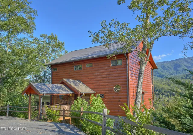 2nd image of 4310 Firefly View Wy, Gatlinburg, TN 37738 | MLS# 1340102