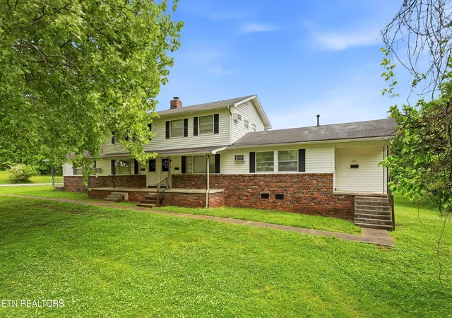 1st image of 121 Tacoma Rd #121 - 127, Oak Ridge, TN 37830 | MLS# 1339894