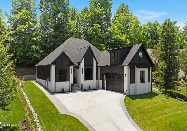 1st image of 176 Saligugi Wy, Loudon, TN 37774 | MLS# 1339977