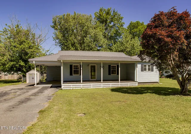 Homes for sale in Kingston, TN | 1113 Mayflower Rd, Kingston, TN 37763 | MLS# 1340276